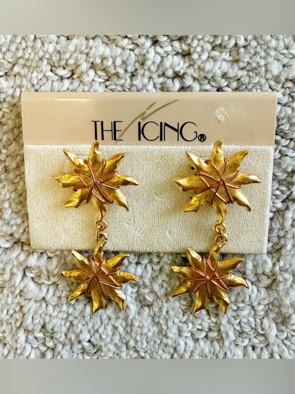The Icing Gold Tone Starburst Pierced Earrings Dangle Statement Celestial Wire